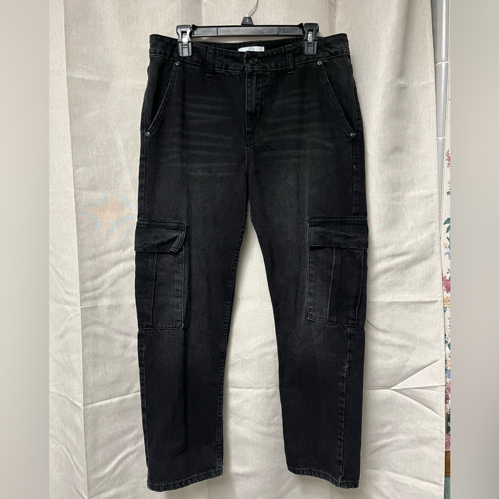 Men’s Black Cargo Jeans